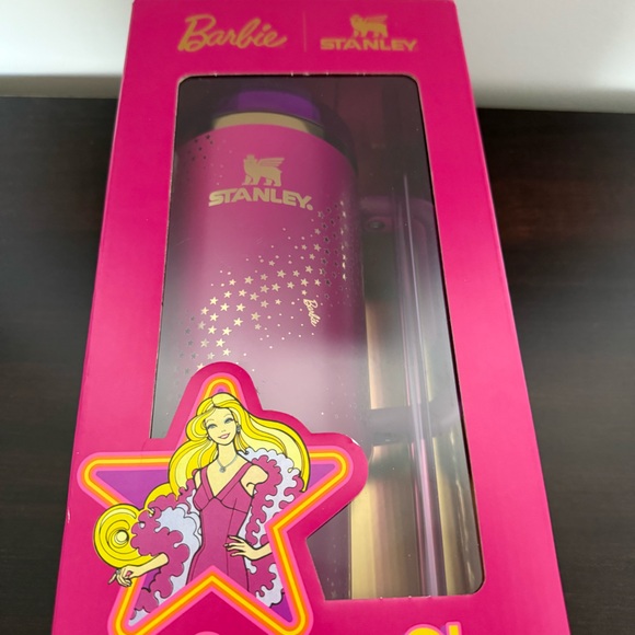 Stanley Cup Barbie 70’s Superstar Collectible Pink Gold 40 oz Tumbler - Picture 3 of 12